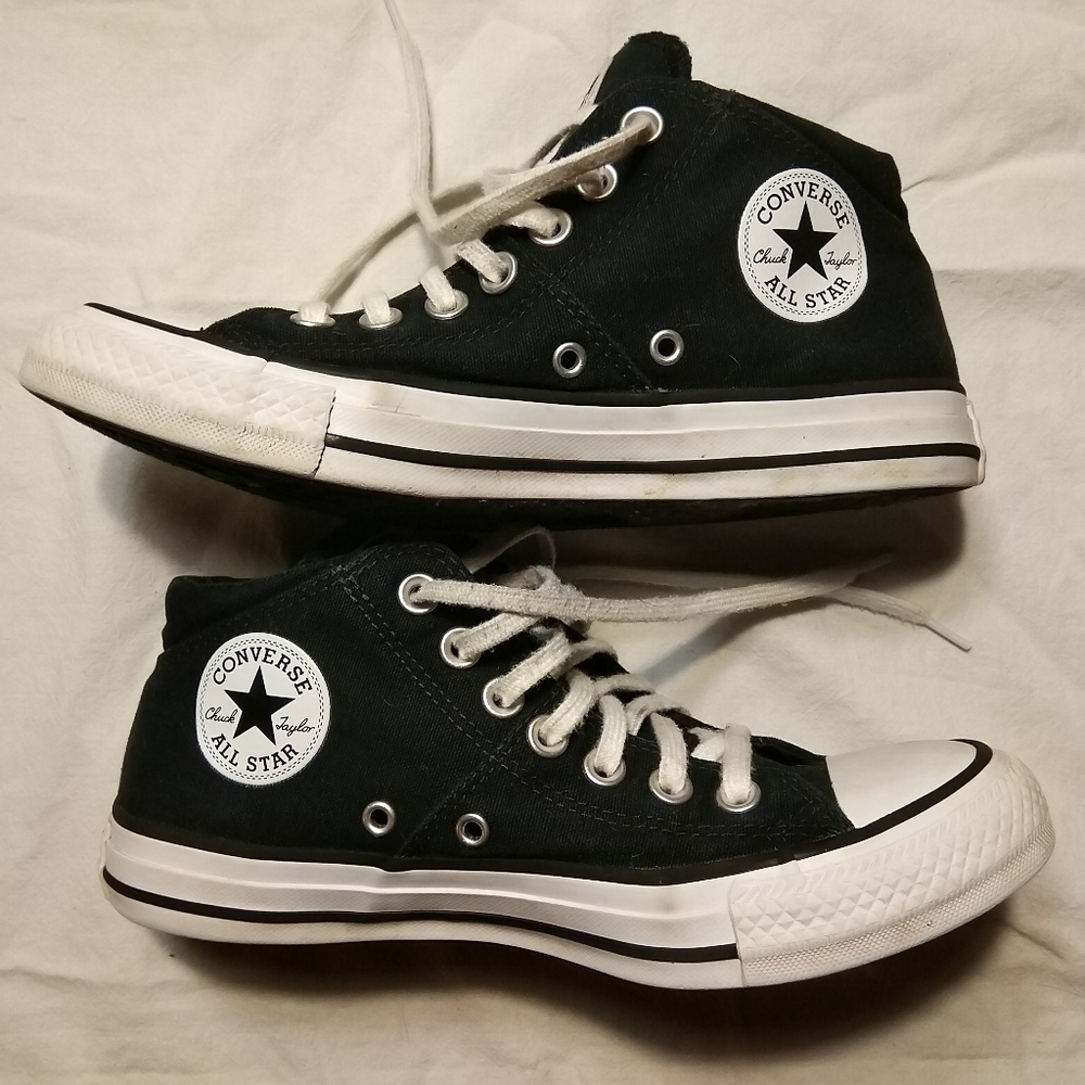 Women's Chuck Taylor All Star Madison Mid